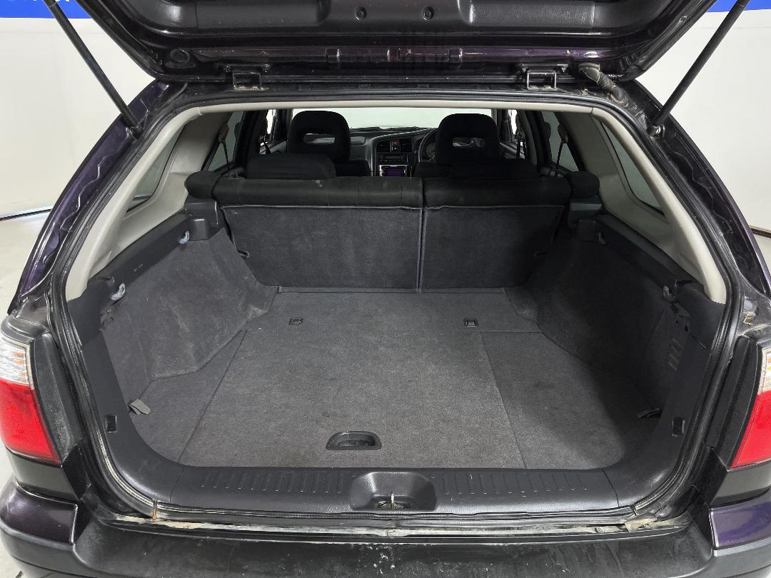 Photo '14' of Nissan Primera