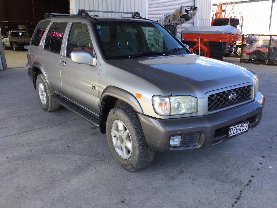 Photo '6' of Nissan Terrano