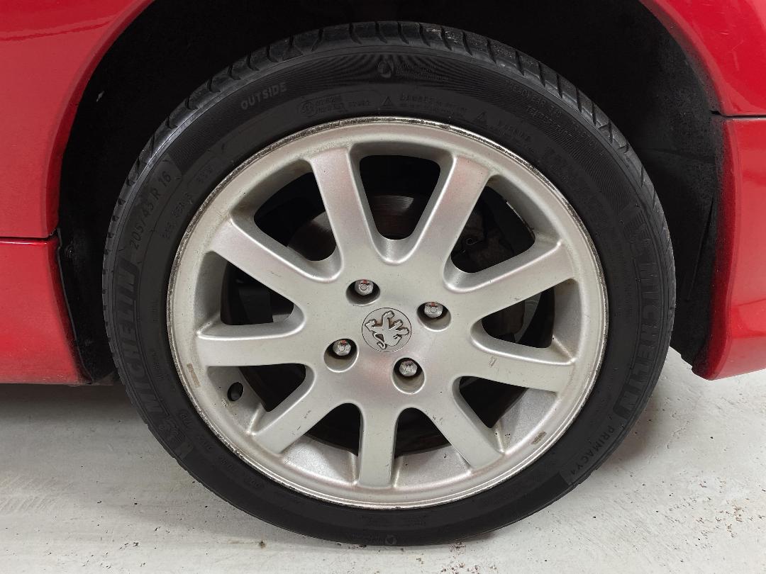 Photo '9' of Peugeot 206