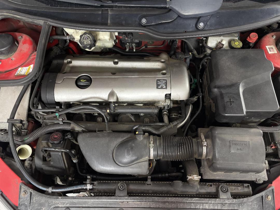 Photo '13' of Peugeot 206