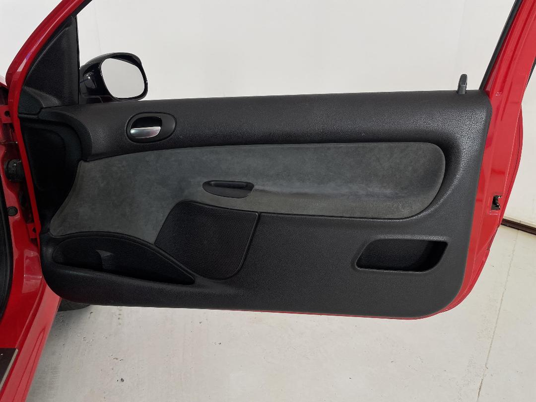 Photo '15' of Peugeot 206