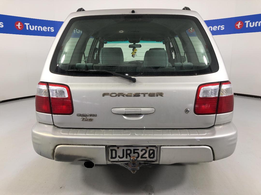 Photo '6' of Subaru Forester