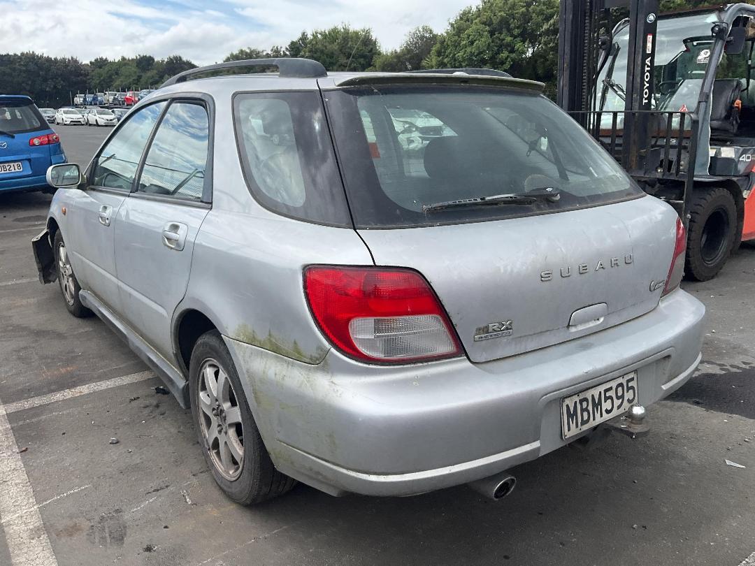 Photo '3' of Subaru Impreza RXI