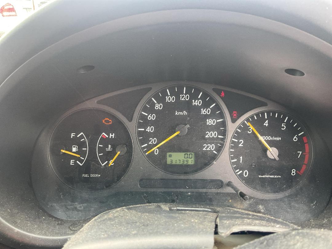 Photo '15' of Subaru Impreza RXI