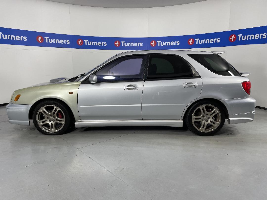 Photo '24' of Subaru Impreza