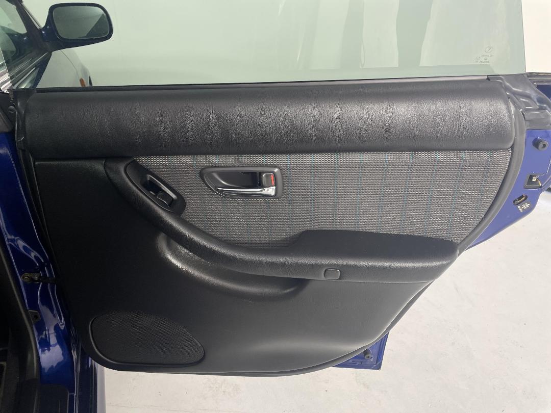 Photo '19' of Subaru Legacy