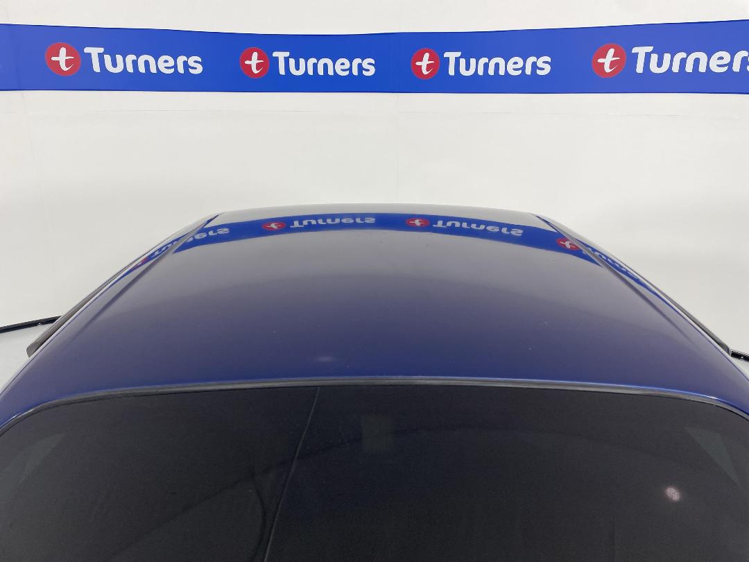 Photo '29' of Subaru Legacy