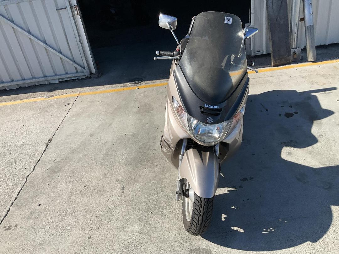 Photo '3' of Suzuki AN250 X