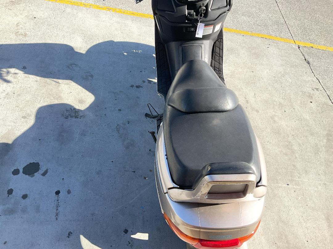 Photo '12' of Suzuki AN250 X