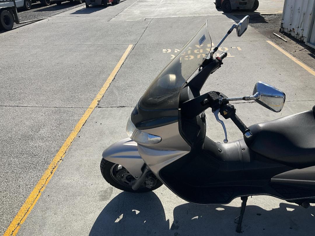 Photo '22' of Suzuki AN250 X