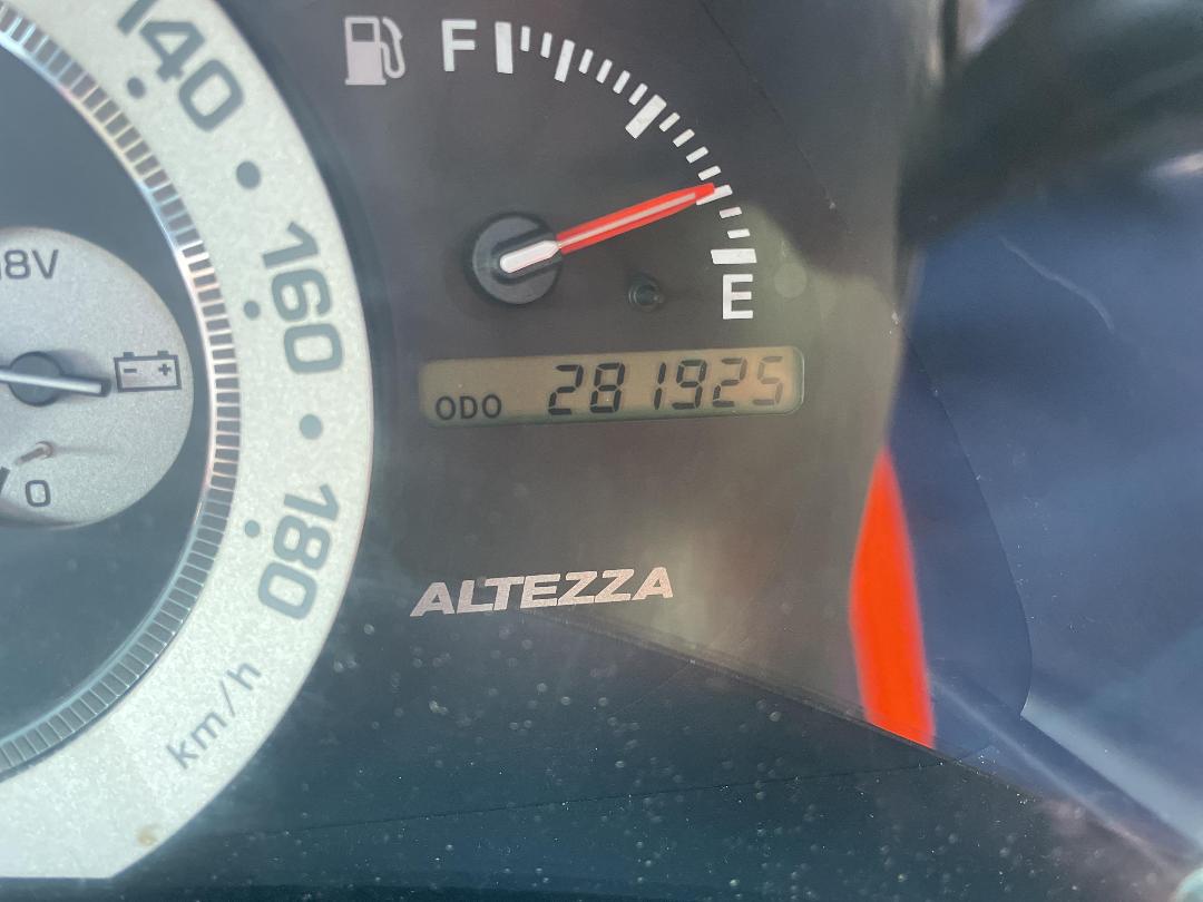 Photo '15' of Toyota Altezza