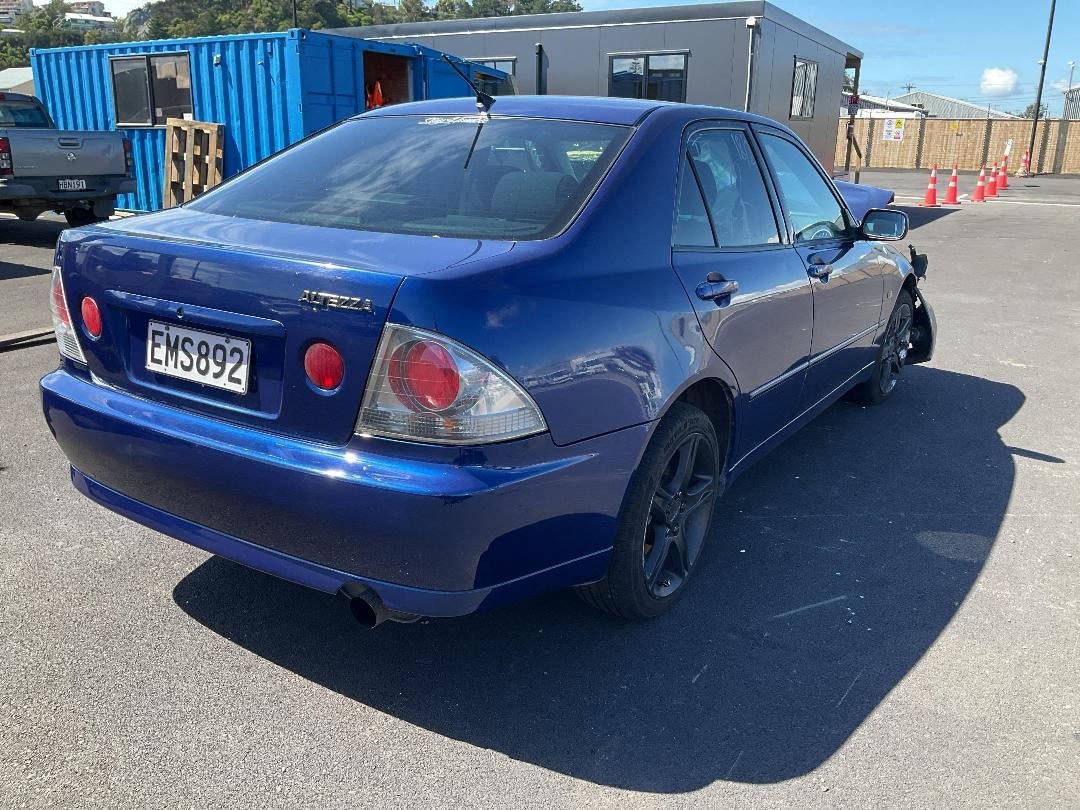 Photo '2' of Toyota Altezza