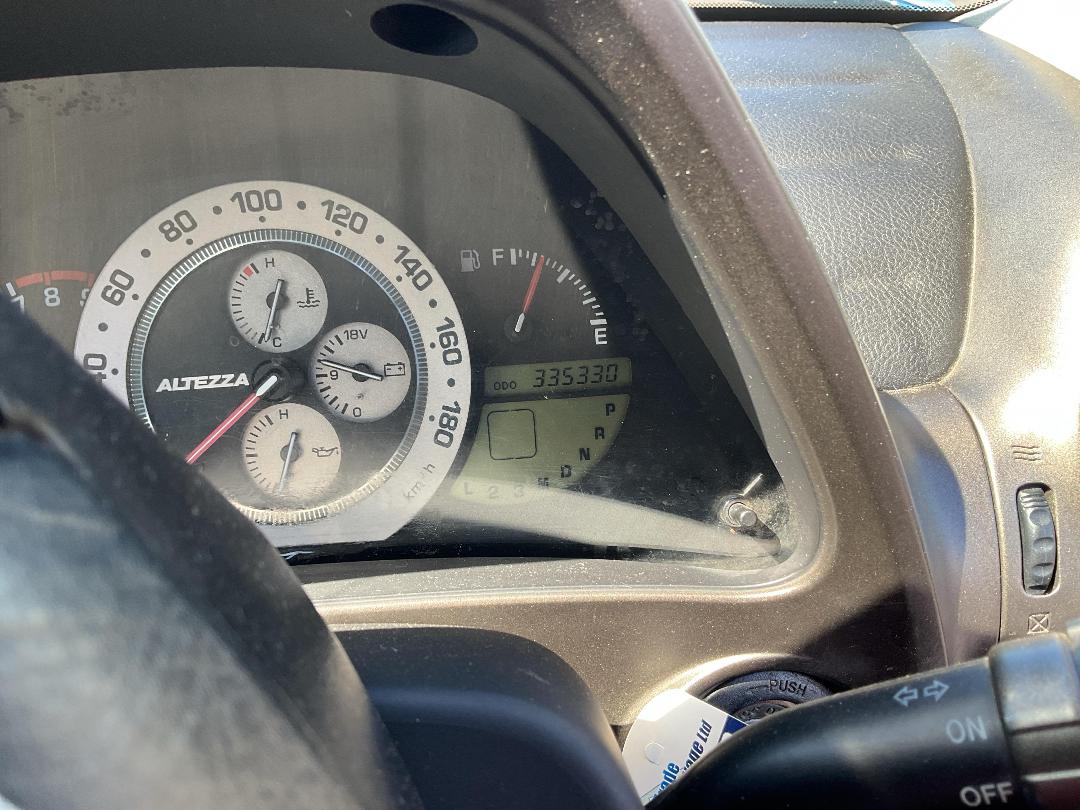 Photo '13' of Toyota Altezza