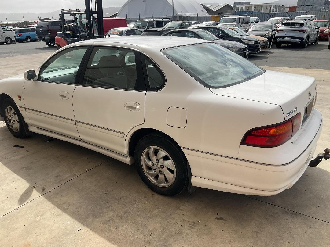 Photo '3' of Toyota Avalon VXI Photo '3' of Toyota Avalon VXI