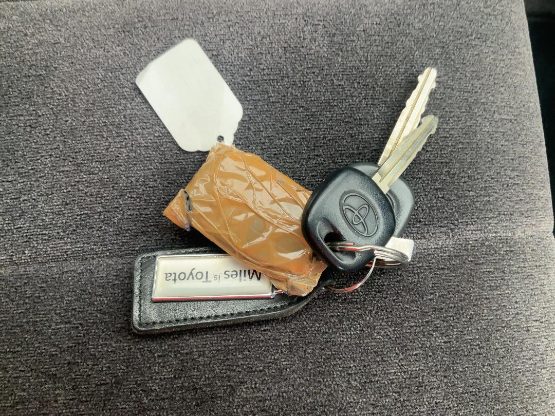 Photo '13' of Toyota Avalon VXI