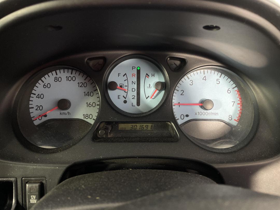 Photo '21' of Toyota Caldina Photo '21' of Toyota Caldina