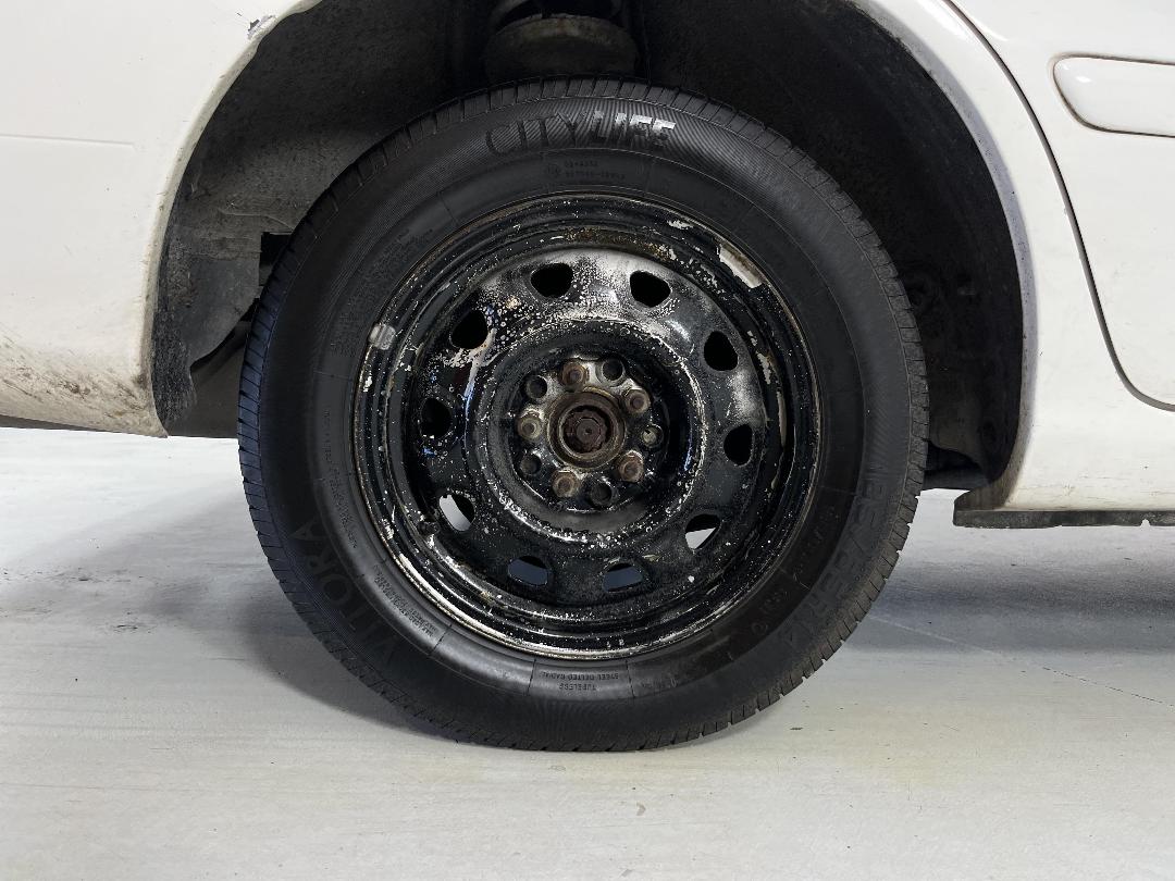 Photo '12' of Toyota Caldina Photo '12' of Toyota Caldina