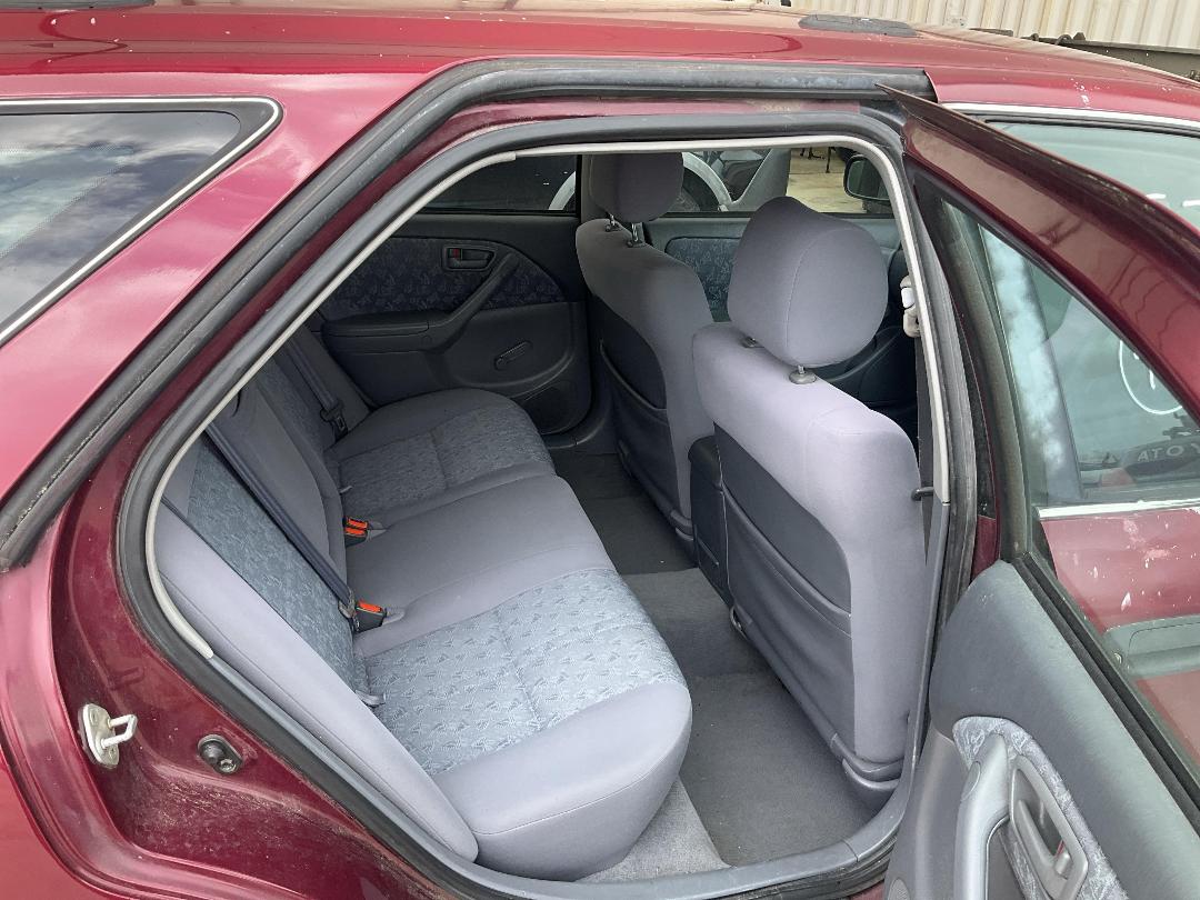 Photo '10' of Toyota Camry GL Photo '10' of Toyota Camry GL