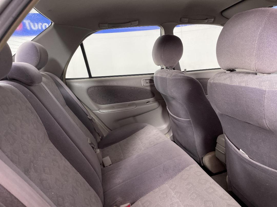 Photo '18' of Toyota Corolla GL Photo '18' of Toyota Corolla GL