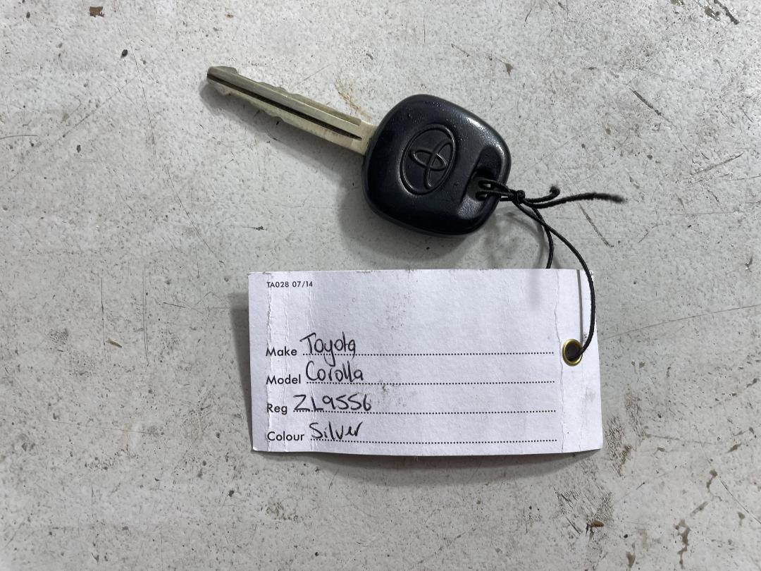 Photo '20' of Toyota Corolla GL Photo '20' of Toyota Corolla GL