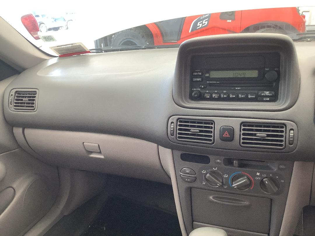 Photo '15' of Toyota Corolla Photo '15' of Toyota Corolla