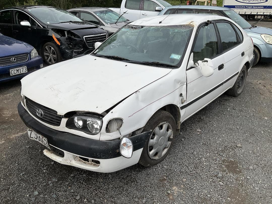 Photo '4' of Toyota Corolla XL