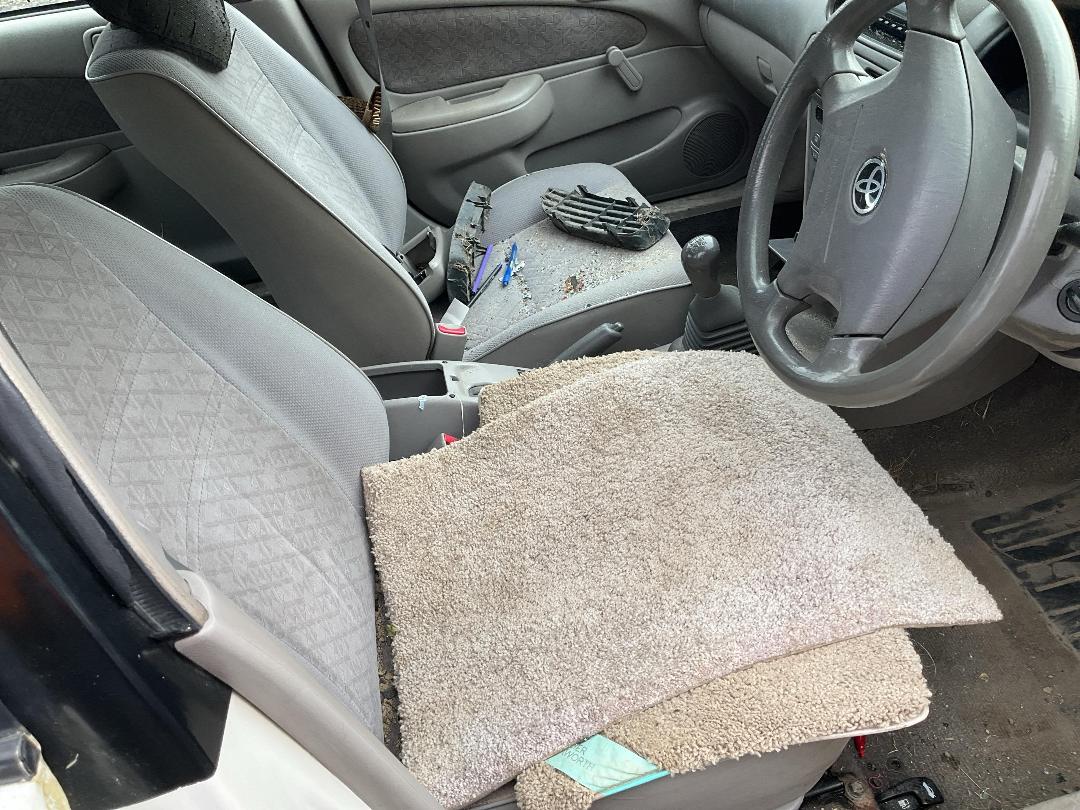 Photo '12' of Toyota Corolla XL