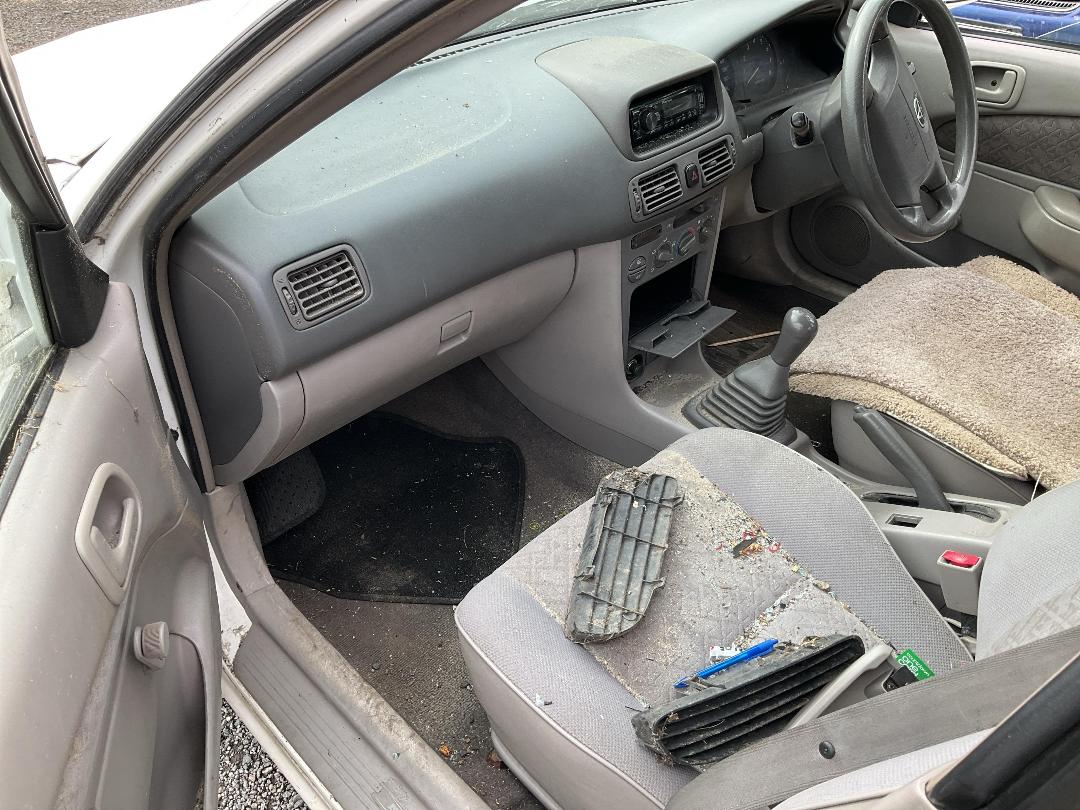 Photo '14' of Toyota Corolla XL