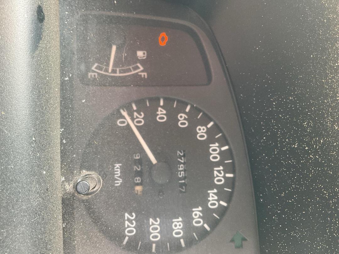 Photo '21' of Toyota Corolla XL