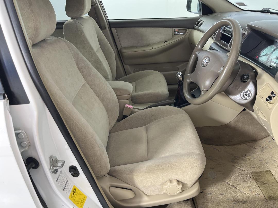 Photo '16' of Toyota Corolla Fielder Photo '16' of Toyota Corolla Fielder