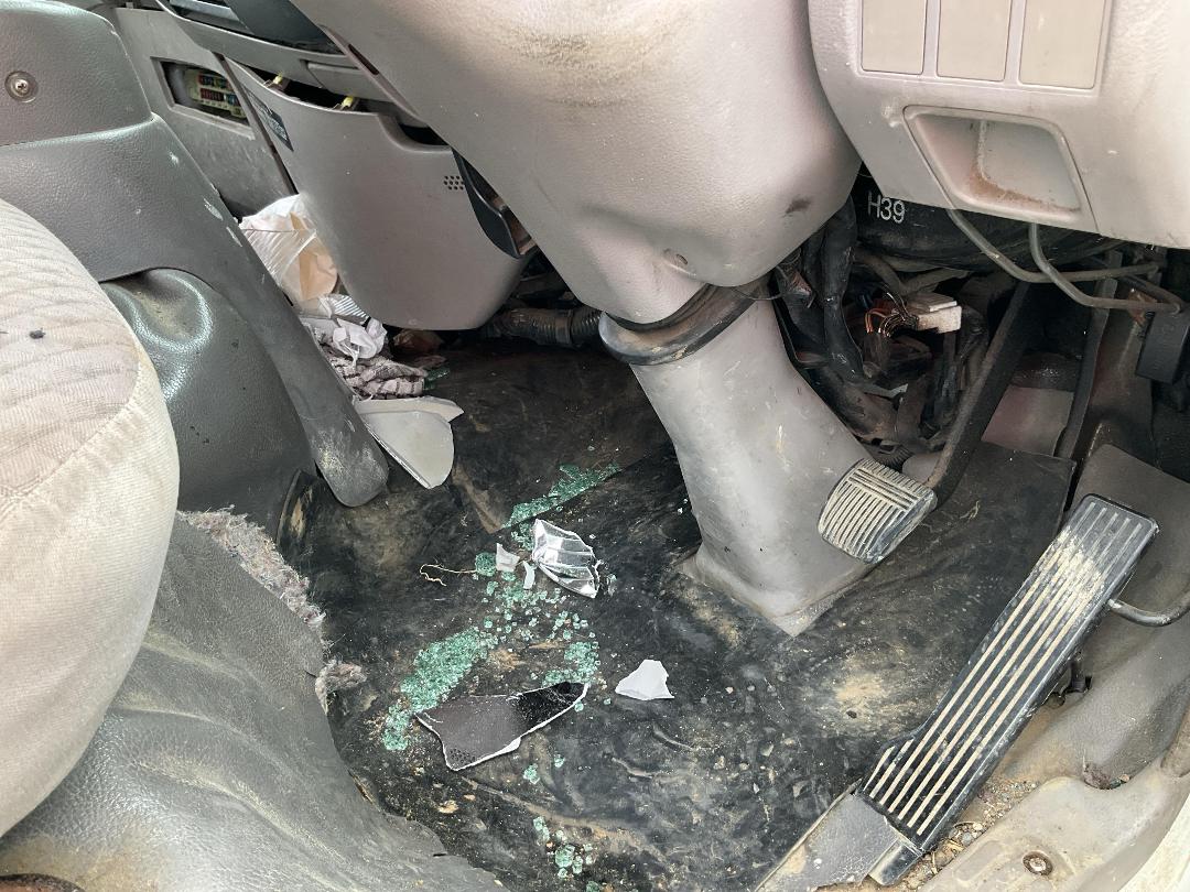 Photo '14' of Toyota Dyna XZU307 Flat Deck