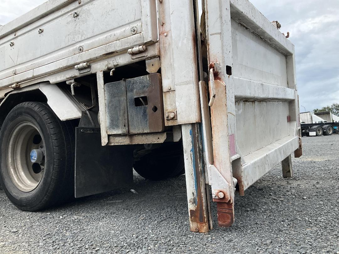 Photo '24' of Toyota Dyna XZU307 Flat Deck