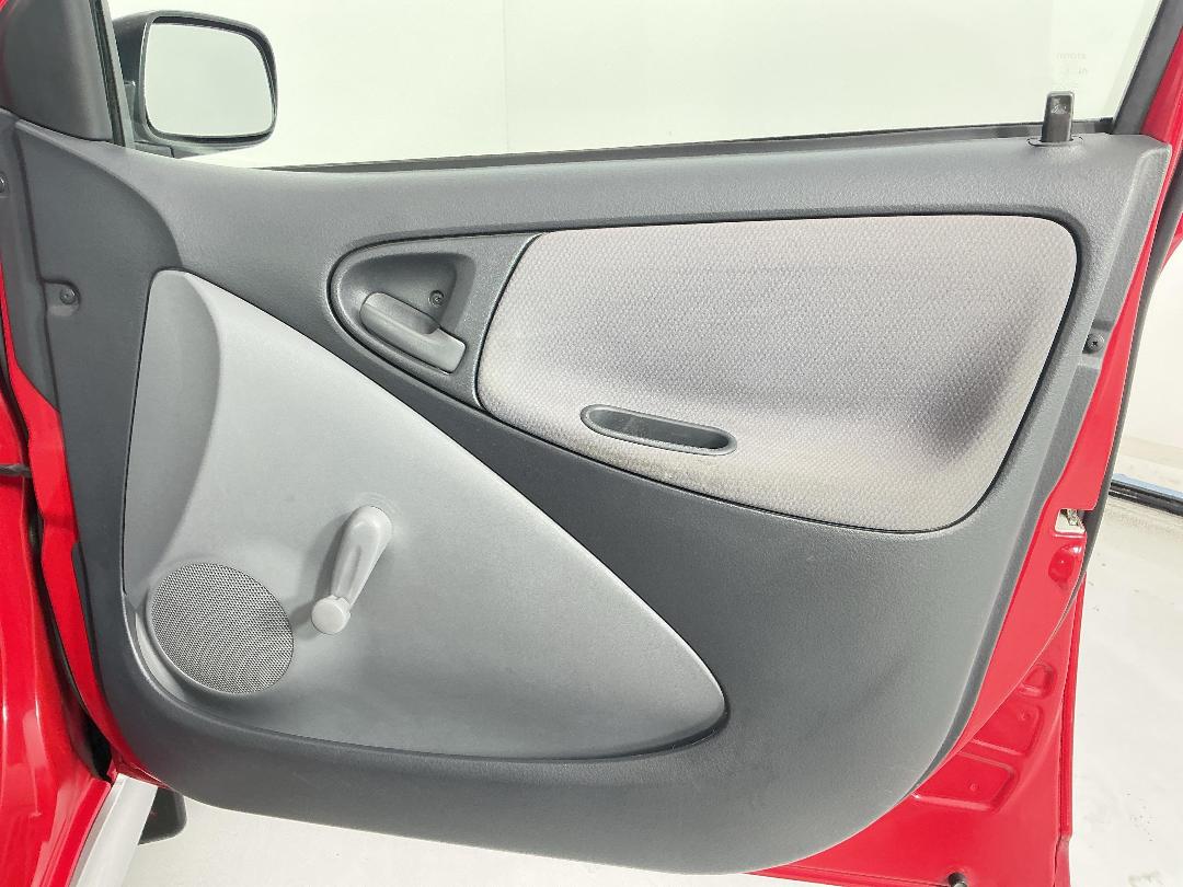 Photo '15' of Toyota Echo