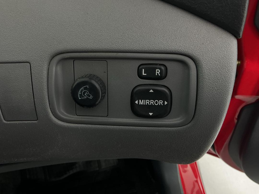 Photo '23' of Toyota Echo