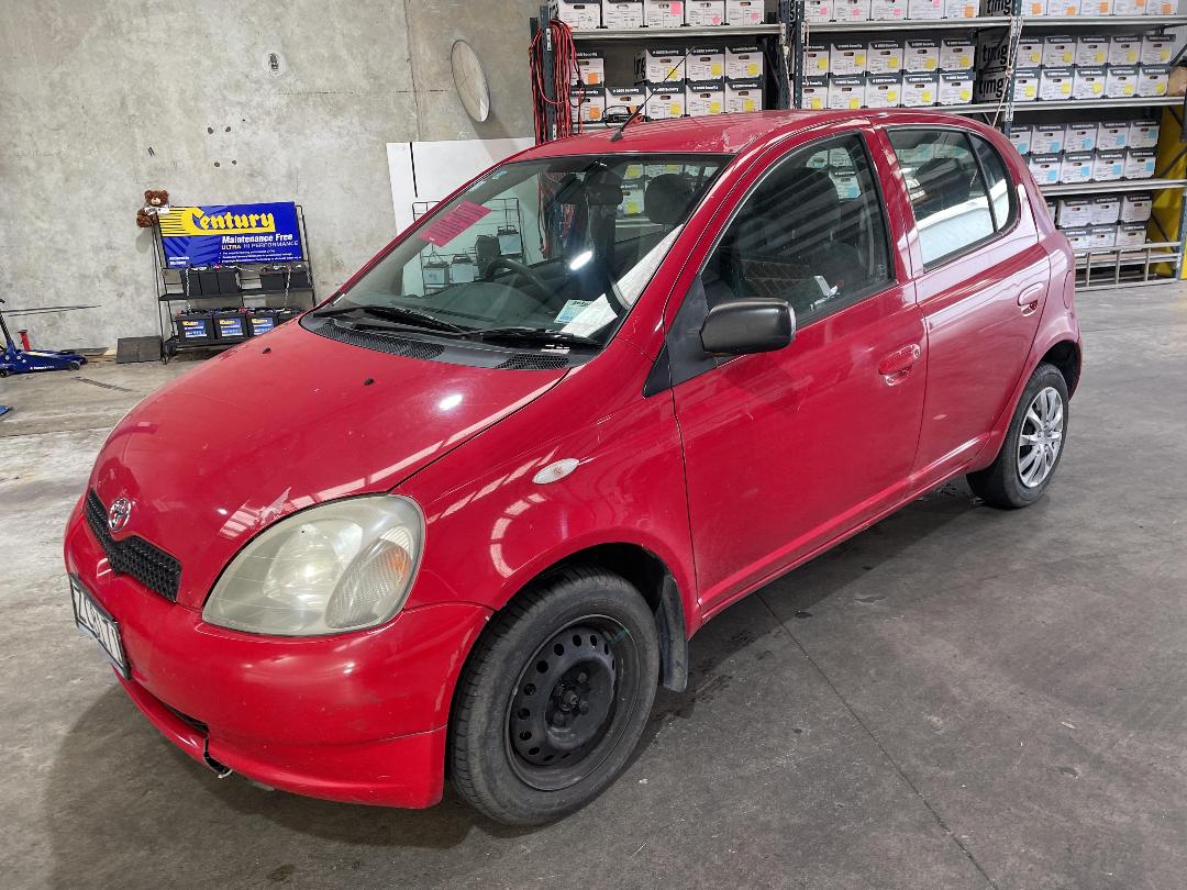 Photo '4' of Toyota Echo