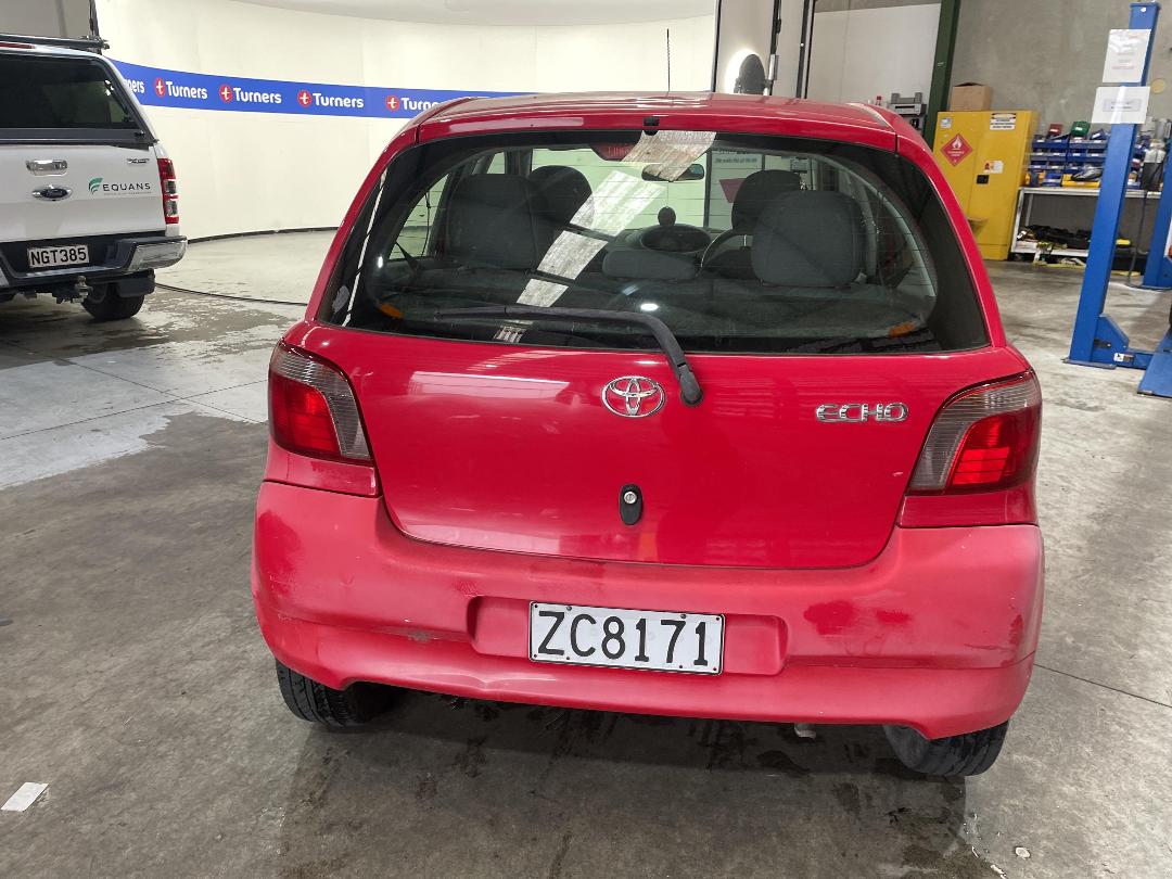 Photo '9' of Toyota Echo