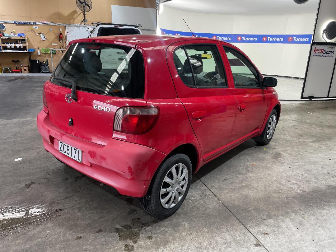 Photo '7' of Toyota Echo