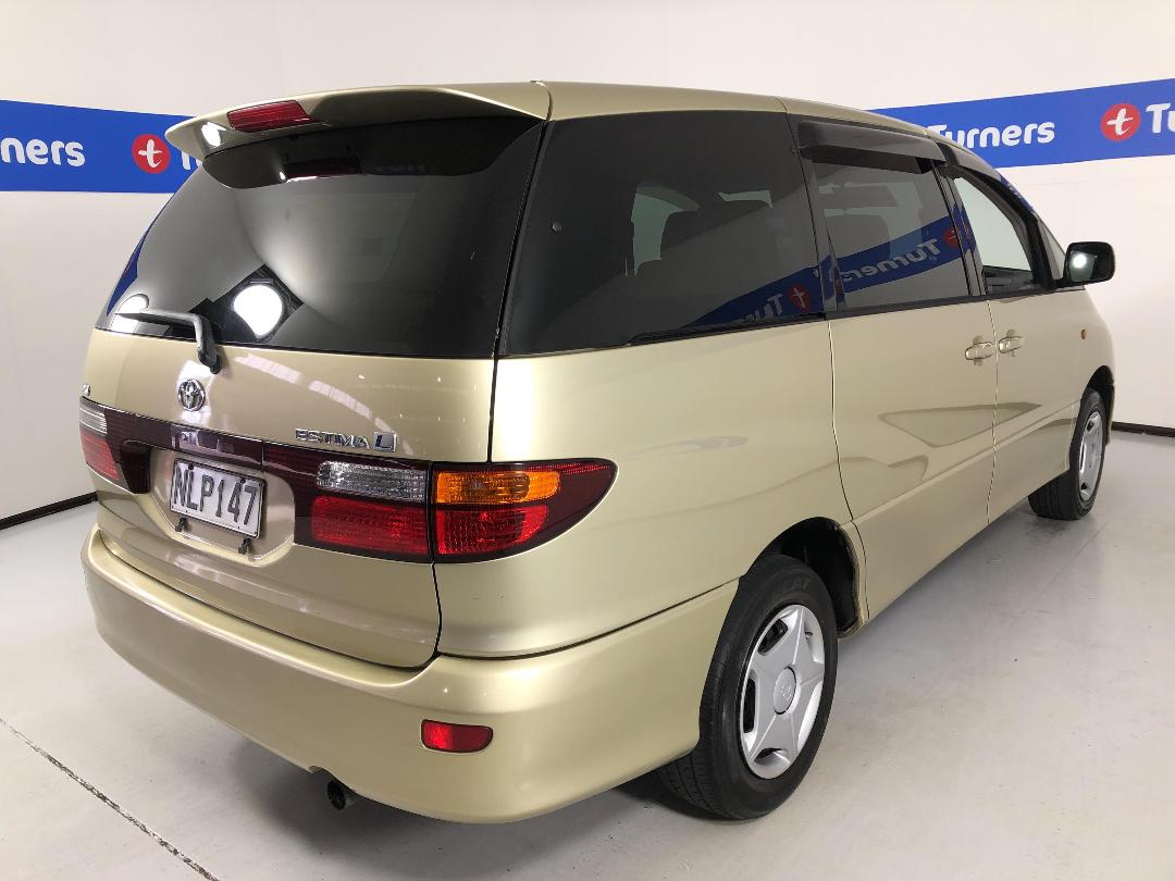 Photo '7' of Toyota Estima