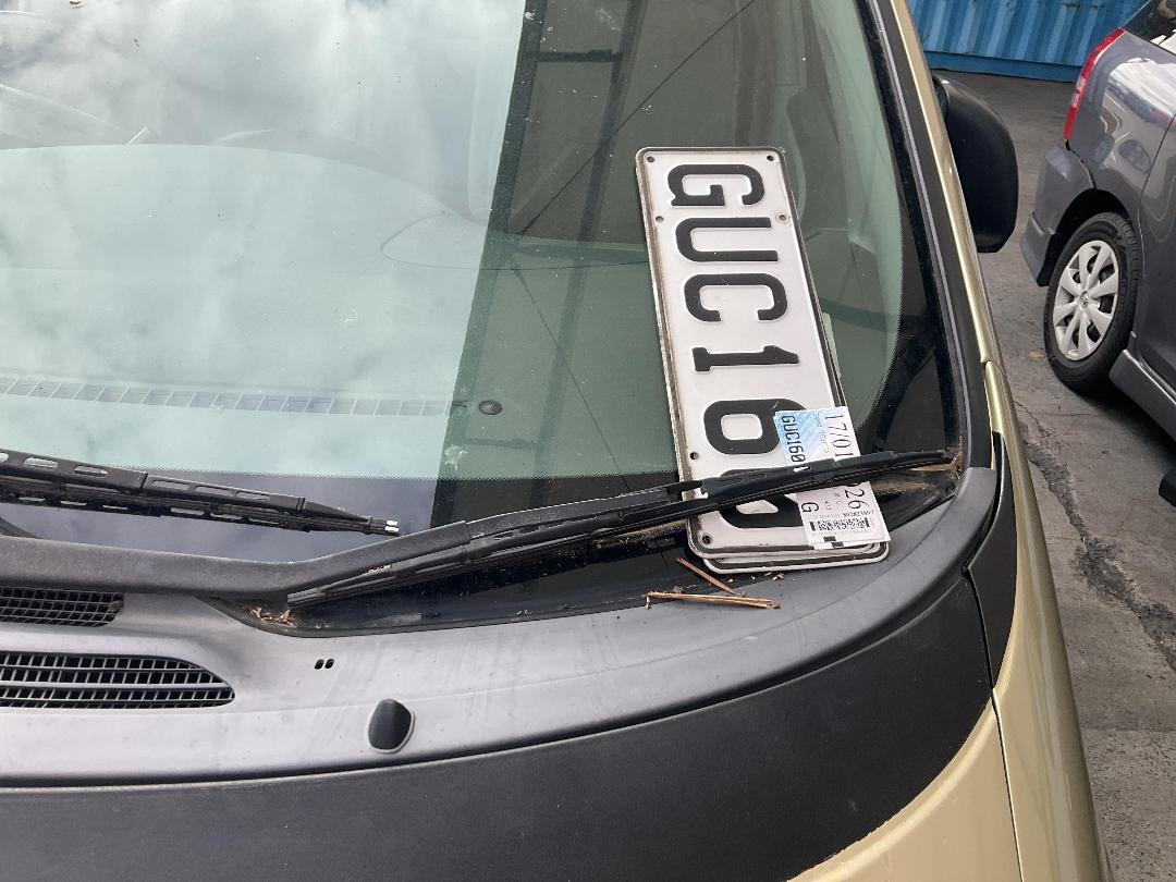 Photo '10' of Toyota Estima 3.0 G