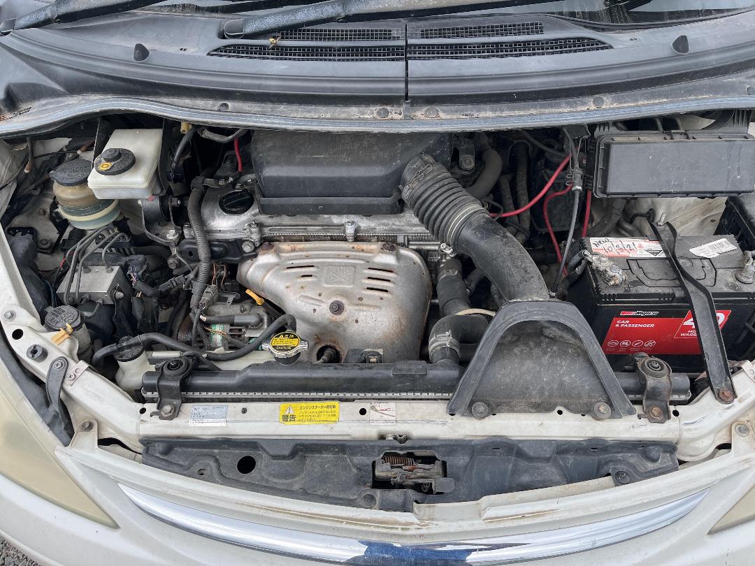 Photo '11' of Toyota Estima