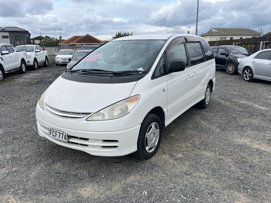 Photo '3' of Toyota Estima