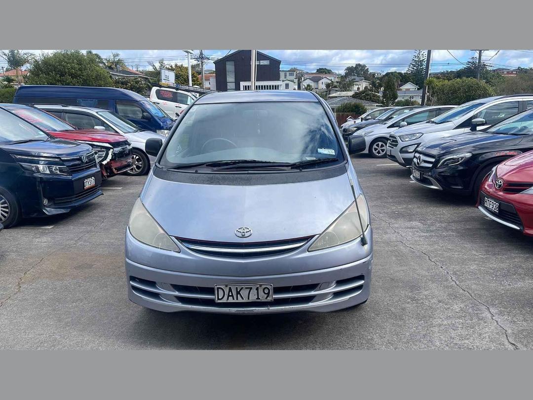 Photo '2' of Toyota Estima Photo '2' of Toyota Estima