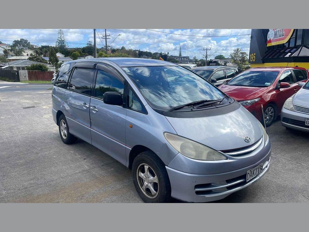 Photo '3' of Toyota Estima Photo '3' of Toyota Estima