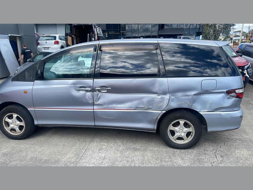 Photo '7' of Toyota Estima Photo '7' of Toyota Estima