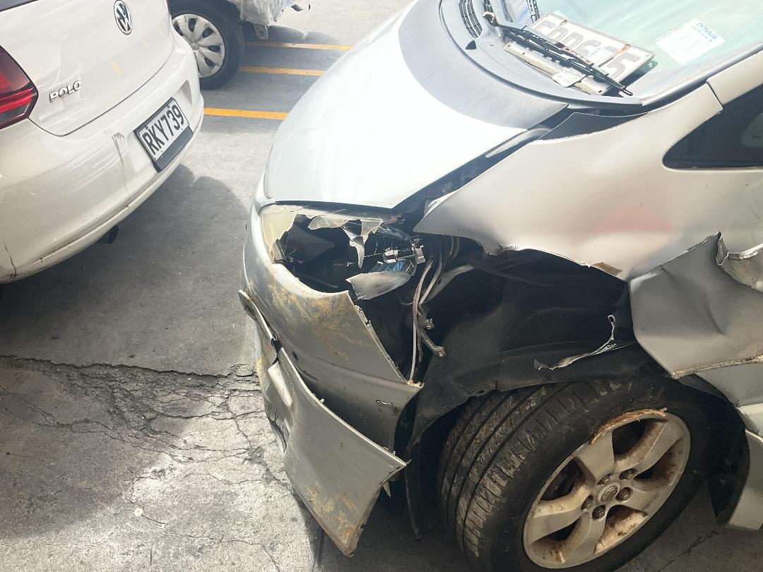 Photo '7' of Toyota Estima T Photo '7' of Toyota Estima T