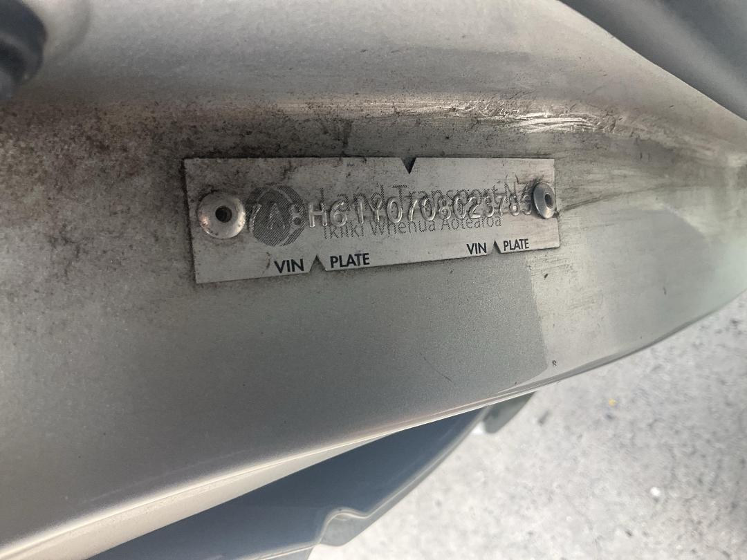 Photo '18' of Toyota Estima T Photo '18' of Toyota Estima T