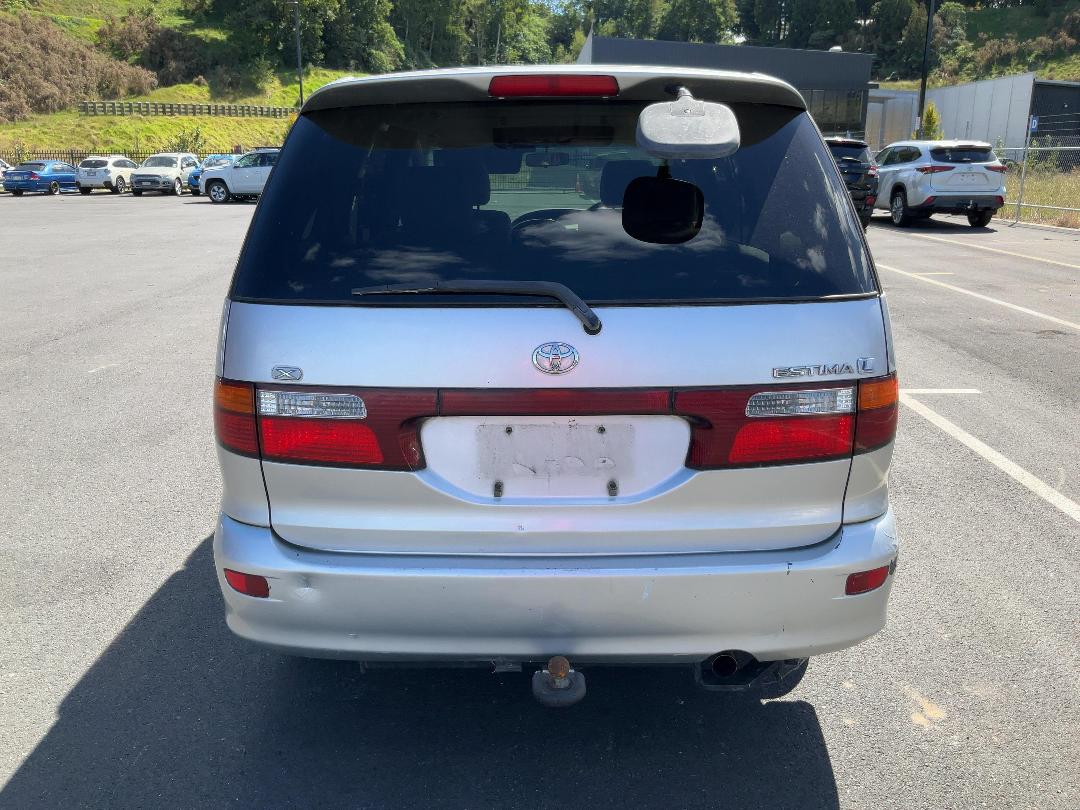 Photo '6' of Toyota Estima