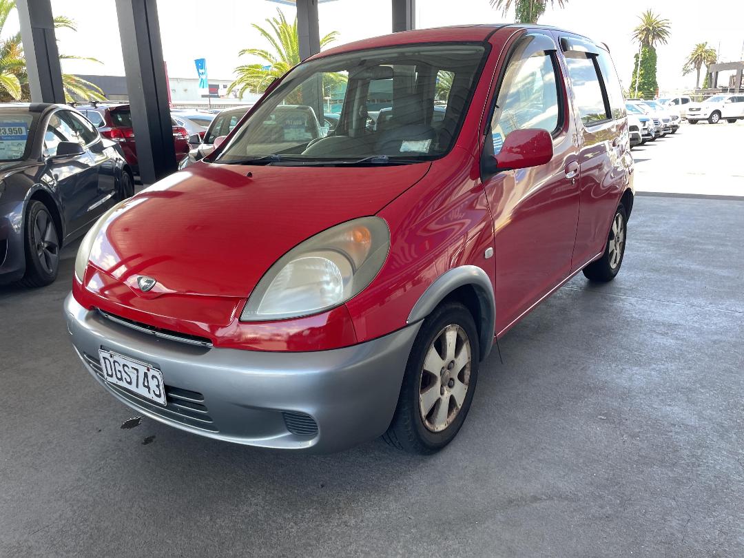 Photo '4' of Toyota Funcargo