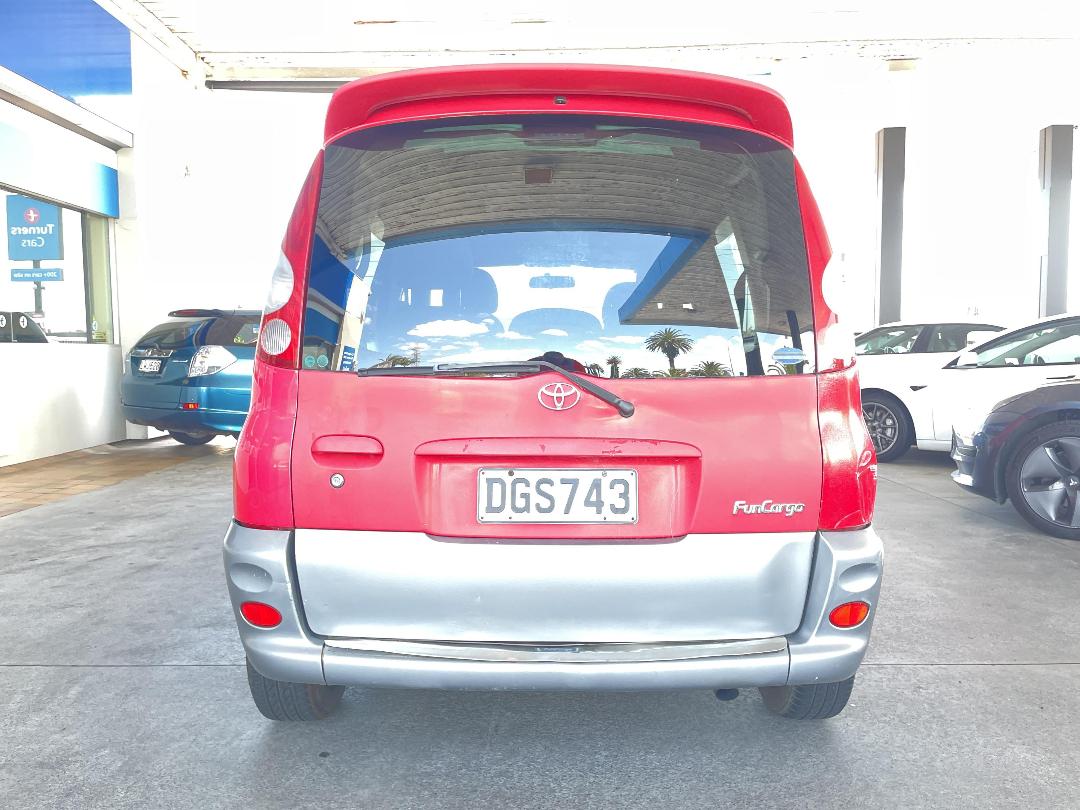 Photo '9' of Toyota Funcargo