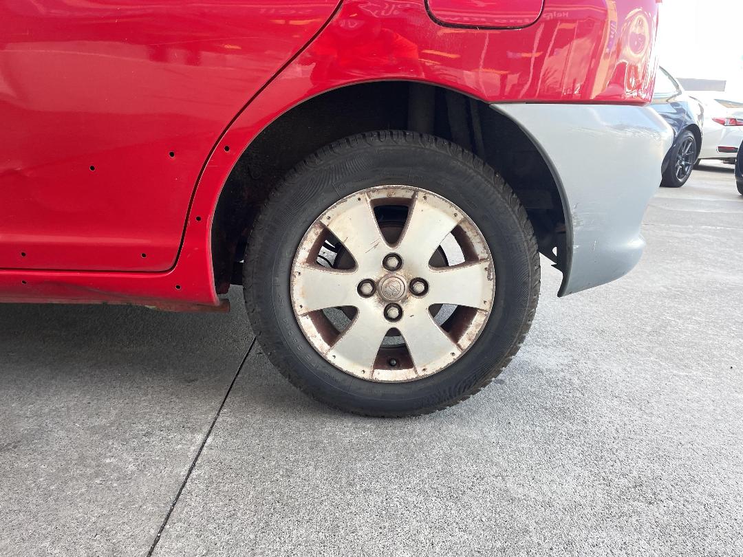 Photo '11' of Toyota Funcargo